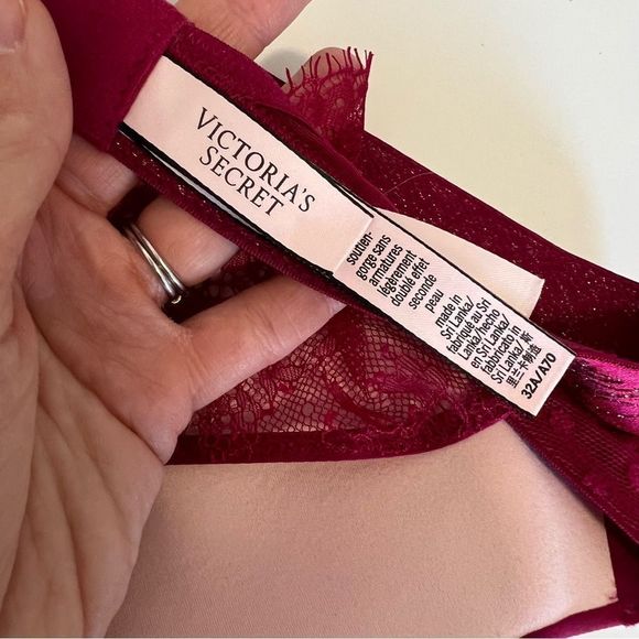 Victoria’s Secret The T-Shirt Lightly Lined Wireless Bra Lace Back Raspberry - Picture 9 of 11
